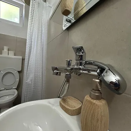 Blue Shell Apartments Котор Екстер'єр фото
